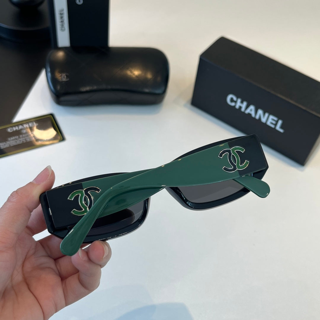 Chanel Fashion Black Lens Sunglasses for Men & Women - 486656 - detail image 9
