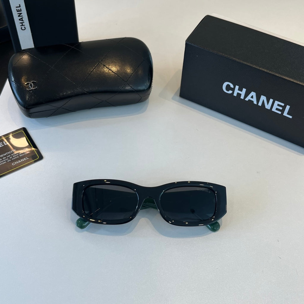 Chanel Fashion Black Lens Sunglasses for Men & Women - 486656 - detail image 5