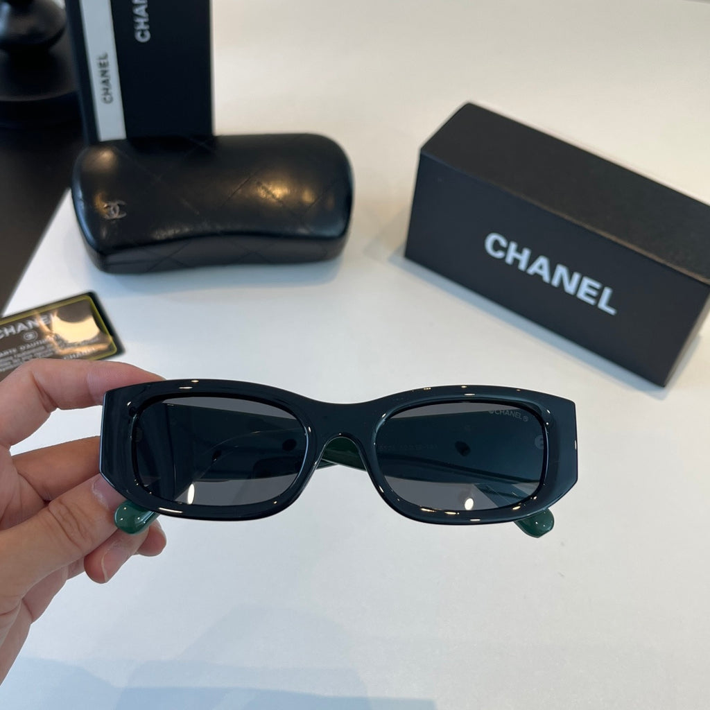 Chanel Fashion Black Lens Sunglasses for Men & Women - 486656 - detail image 6