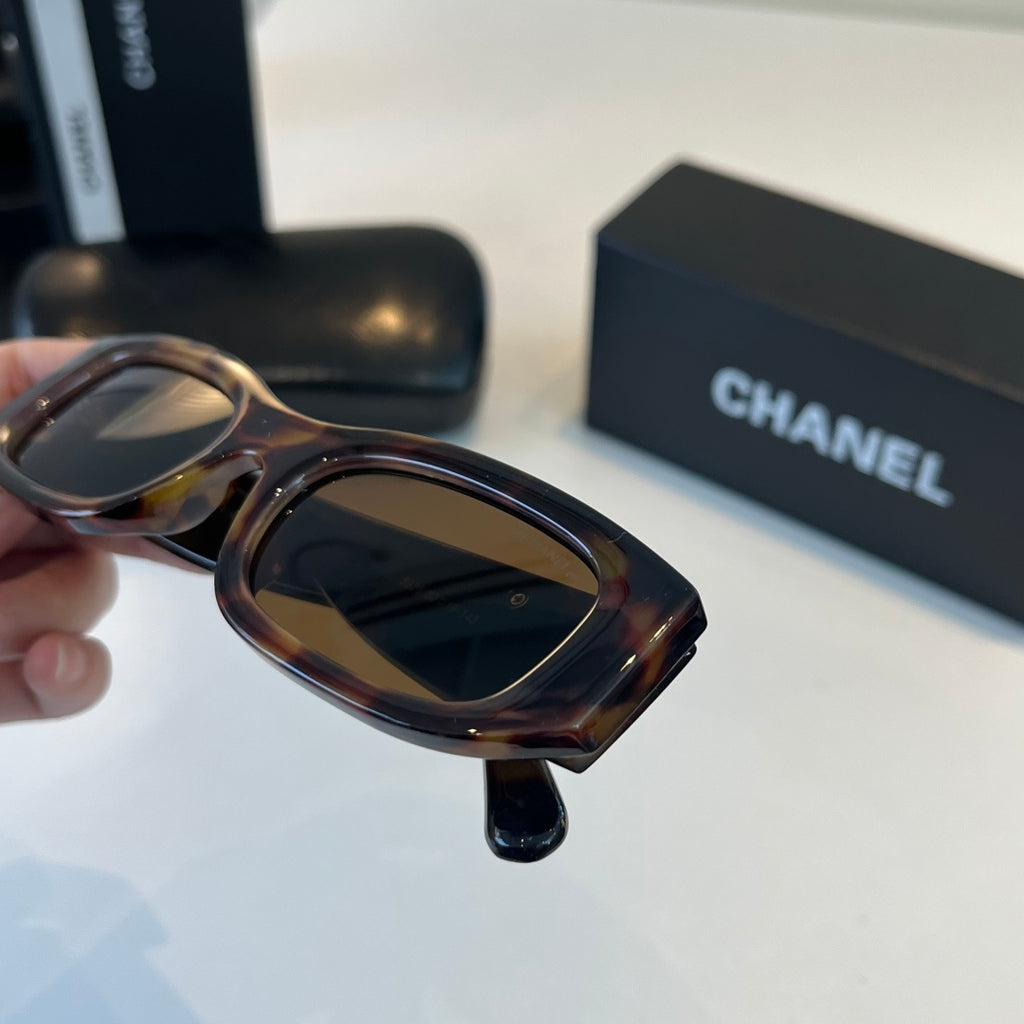 Chanel Fashion Black Lens Sunglasses for Men & Women - 486658 - detail image 6