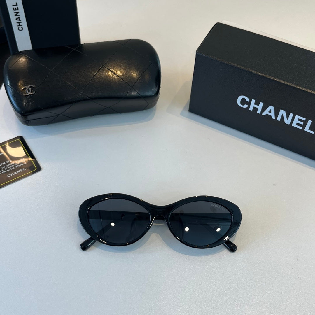 Chanel Cat-Eye Silver Lens Sunglasses for Men & Women - 486660 - detail image 4
