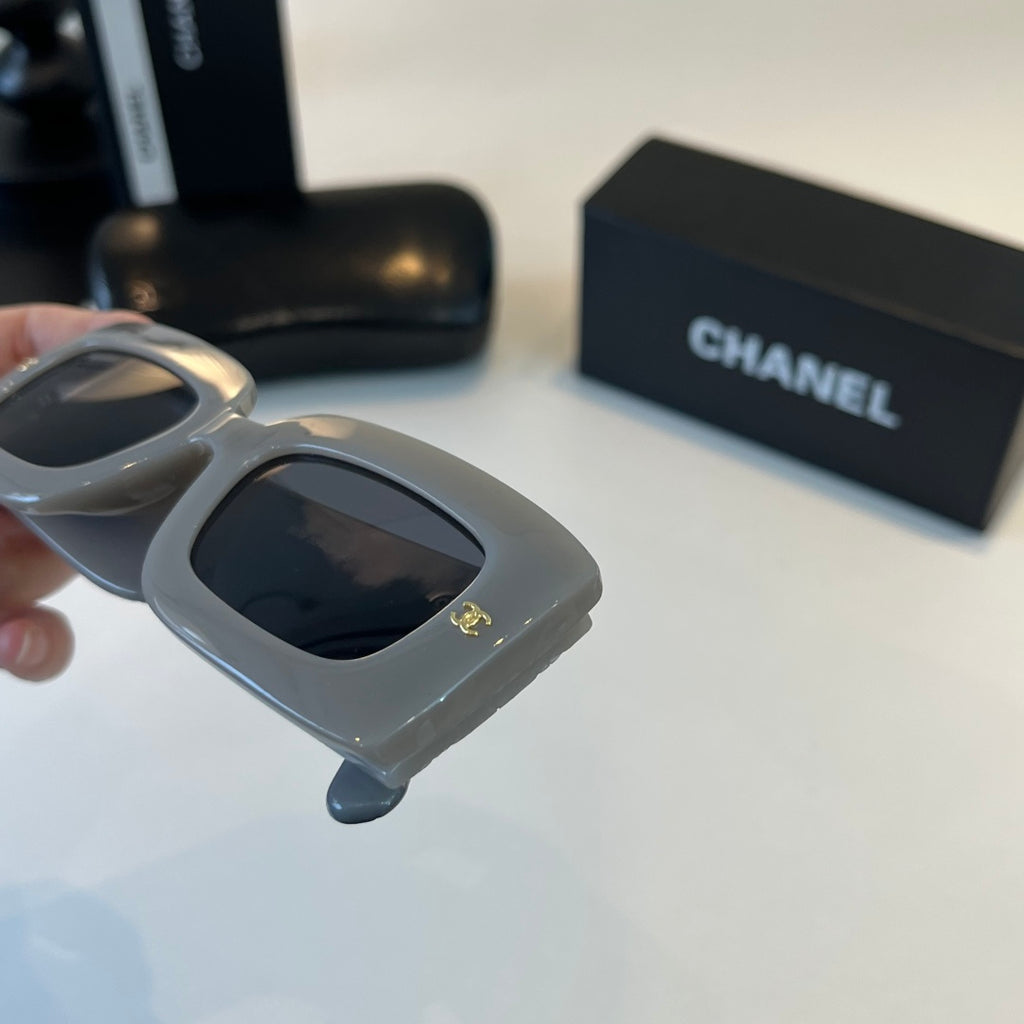 Chanel Fashion Gray Lens Sunglasses for Men & Women - 486662 - detail image 7