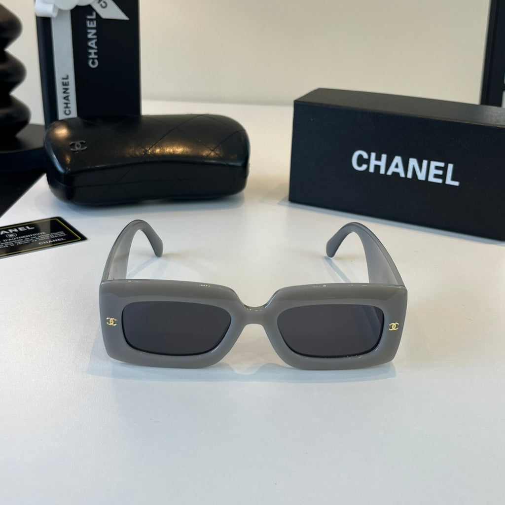 Chanel Fashion Gray Lens Sunglasses for Men & Women - 486662 - detail image 2