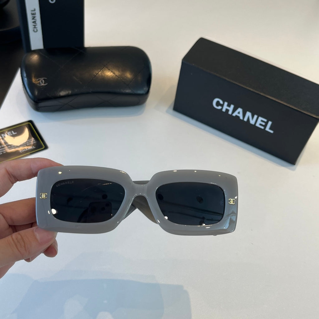 Chanel Fashion Gray Lens Sunglasses for Men & Women - 486662 - detail image 6