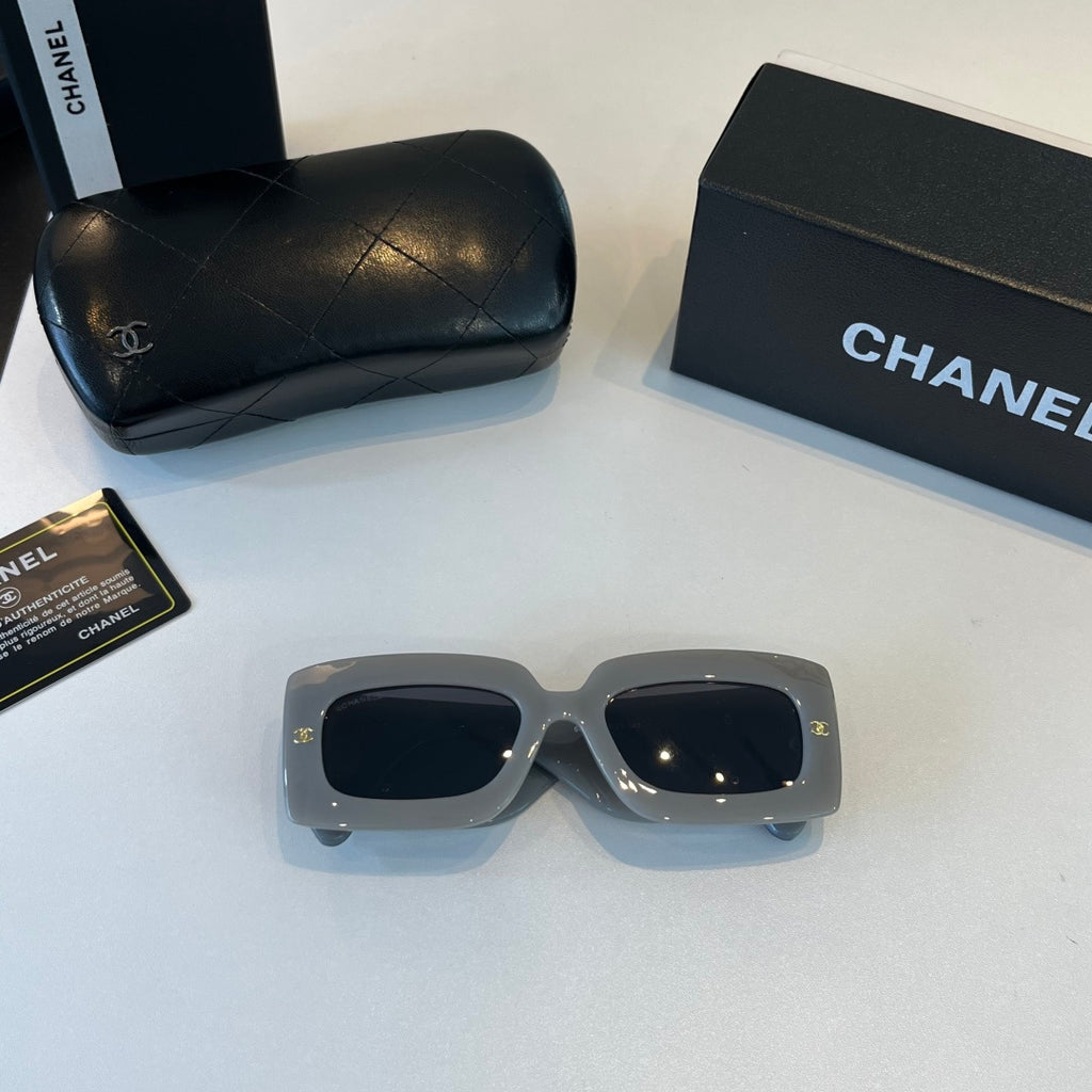 Chanel Fashion Gray Lens Sunglasses for Men & Women - 486662 - detail image 5