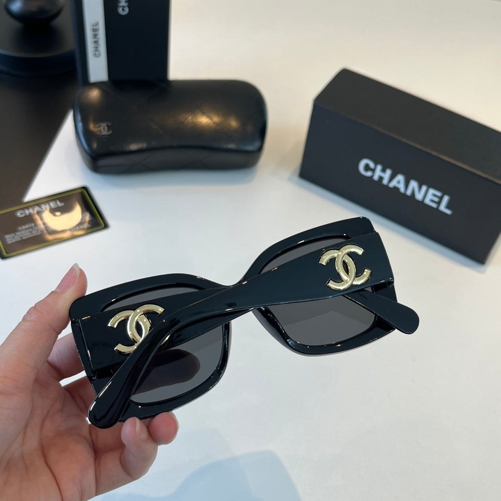 Chanel Fashion Black Lens Sunglasses for Men & Women - 486664 - detail image 9
