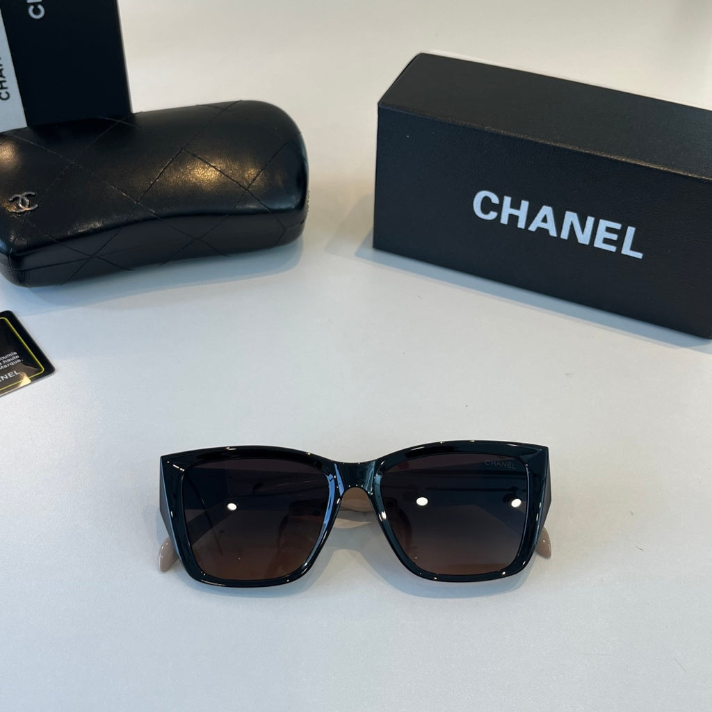 Chanel Fashion Black Lens Sunglasses for Men & Women - 486665 - detail image 4