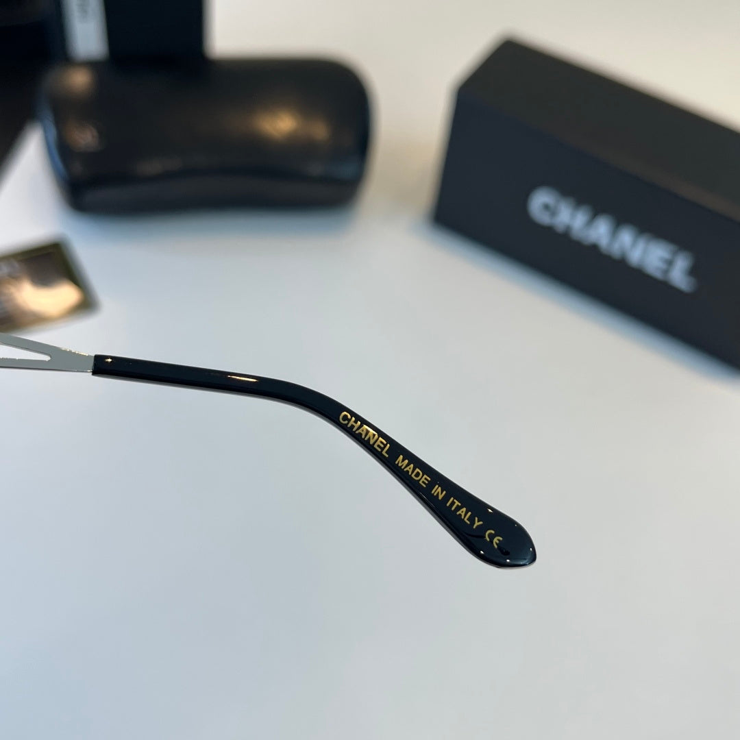 Chanel Metal Fashion Silver Lens Sunglasses for Men & Women - 486666 - detail image 11