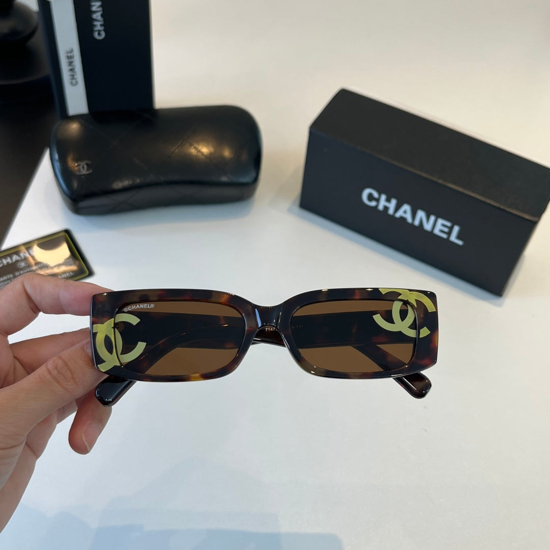 Chanel Fashion Black Lens Sunglasses for Men & Women - 486536 - detail image 6