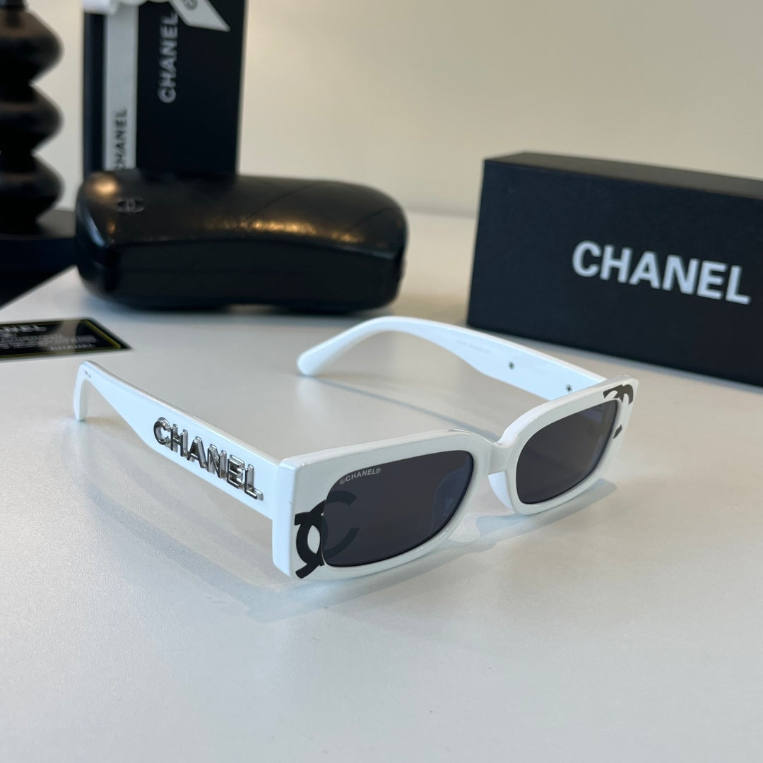 Chanel Fashion Silver Lens Sunglasses for Men & Women - 486537