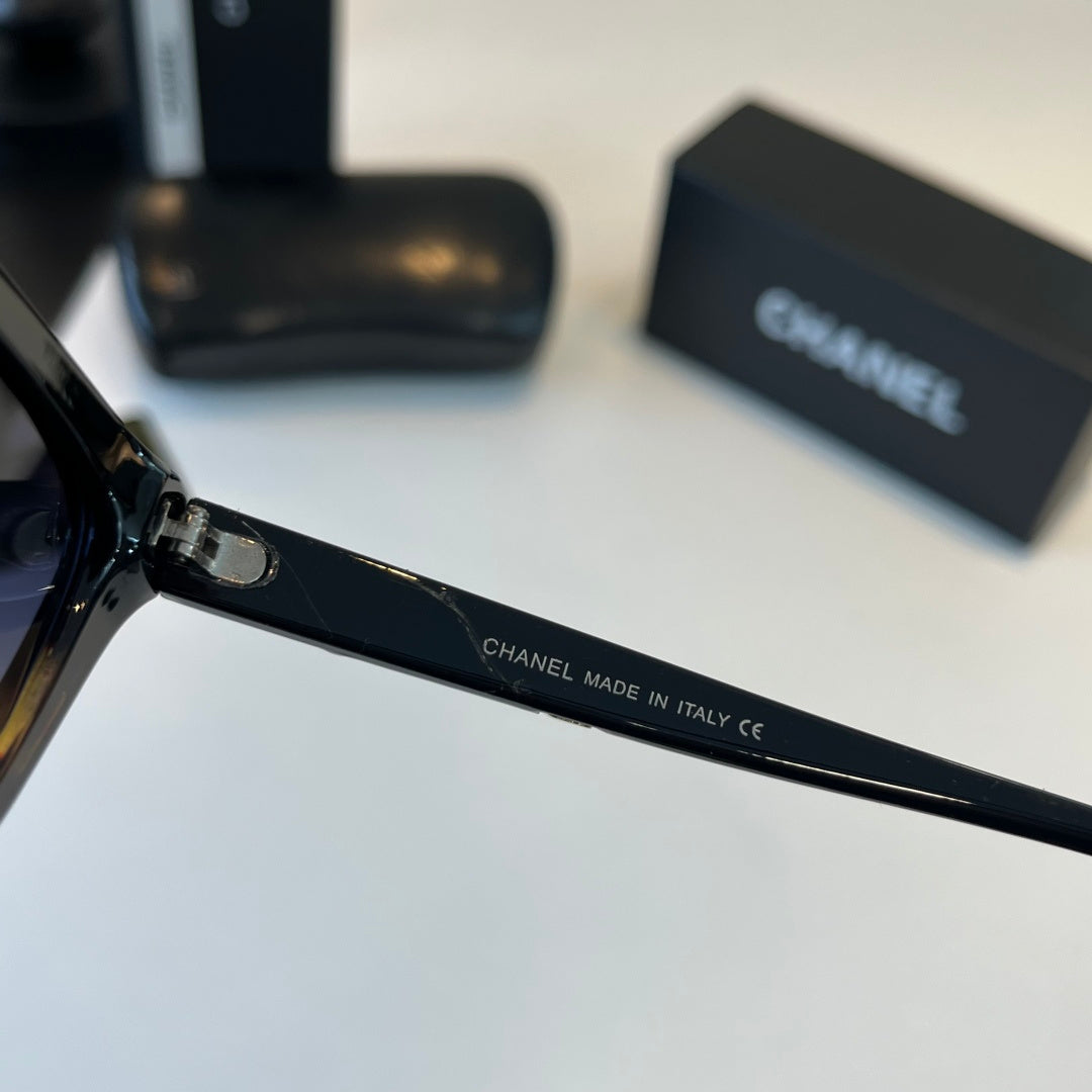 Chanel Fashion Black Lens Sunglasses for Men & Women - 493439 - detail image 10