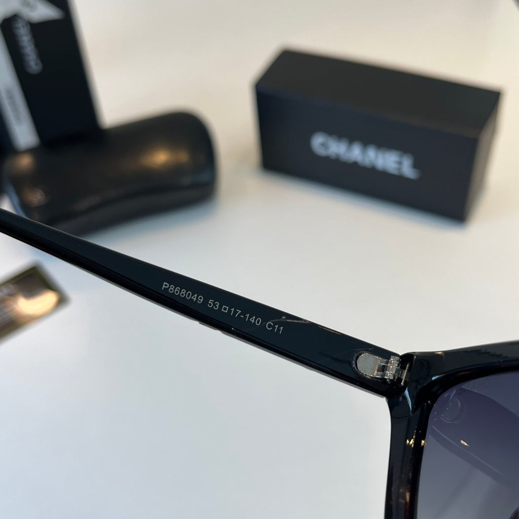Chanel Fashion Black Lens Sunglasses for Men & Women - 493439 - detail image 9