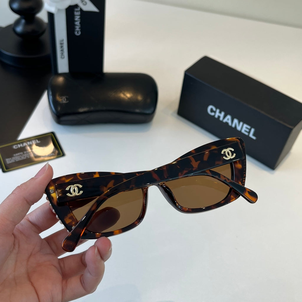 Chanel Fashion Black Lens Sunglasses for Men & Women - 493440 - detail image 8