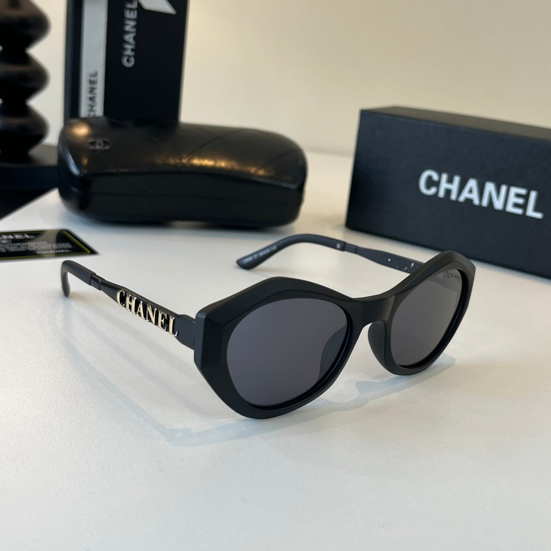 Chanel Fashion Black Lens Sunglasses for Men & Women - 493443
