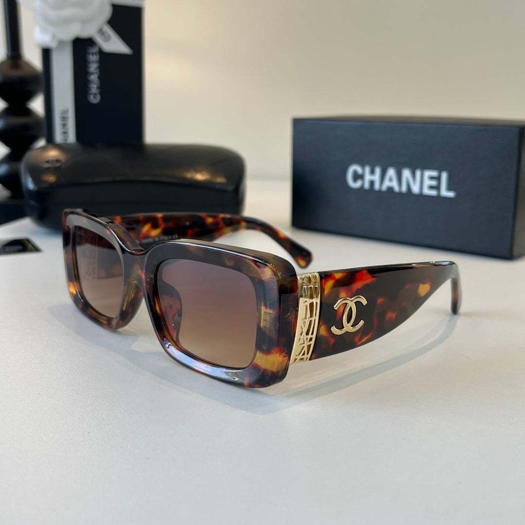 Chanel Fashion Black Lens Sunglasses for Men & Women - 493444 - detail image 3