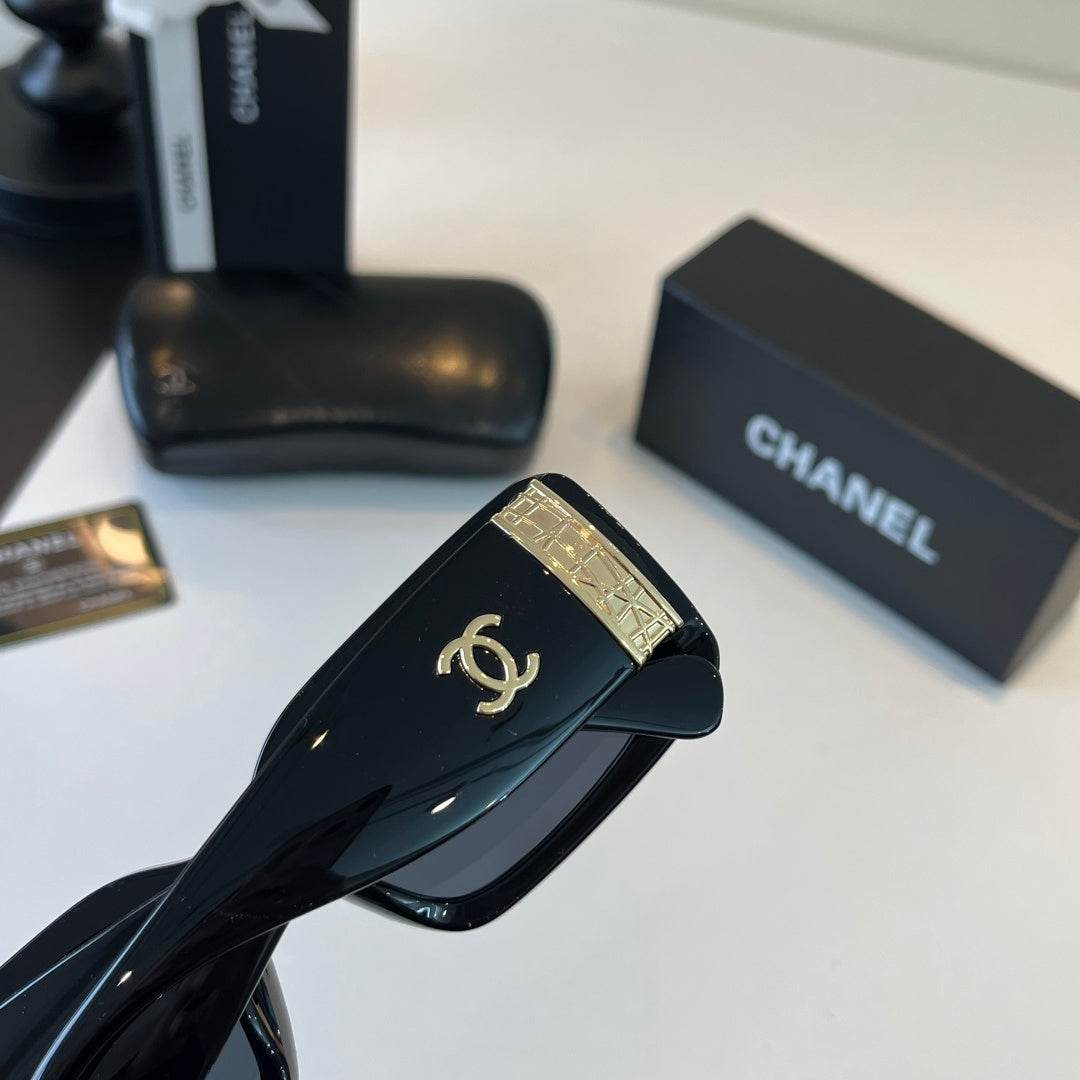 Chanel Fashion Black Lens Sunglasses for Men & Women - 493445 - detail image 7