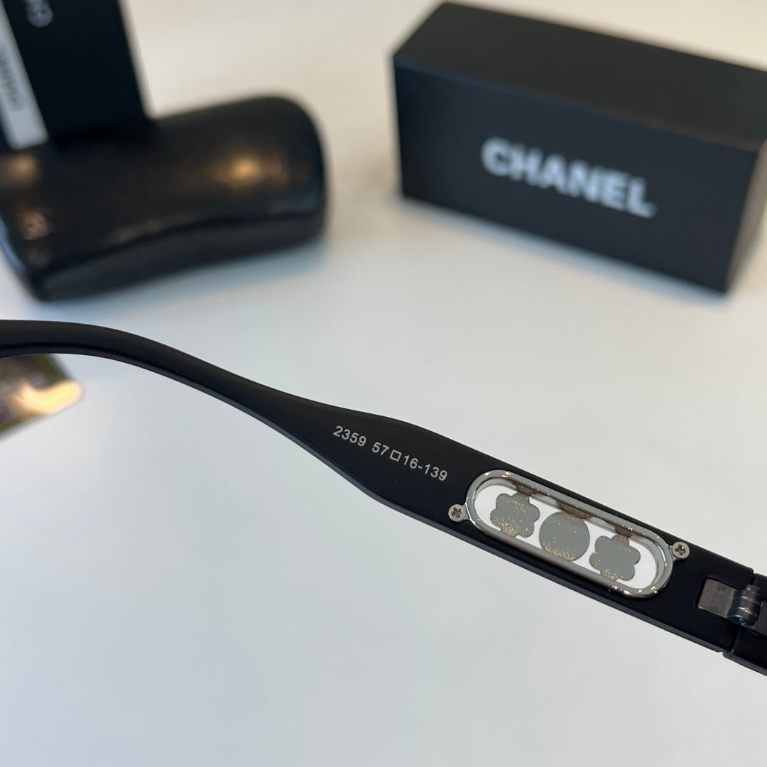 Chanel Fashion Black Lens Sunglasses for Men & Women - 493449 - detail image 10