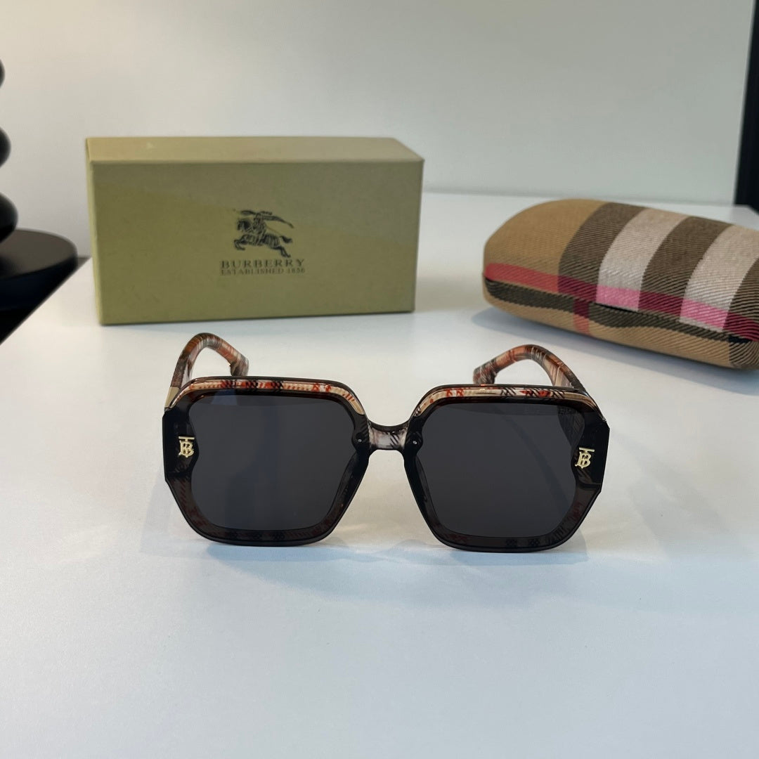 Burberry Fashion Black Lens Sunglasses for Men & Women - 399114 - detail image 2