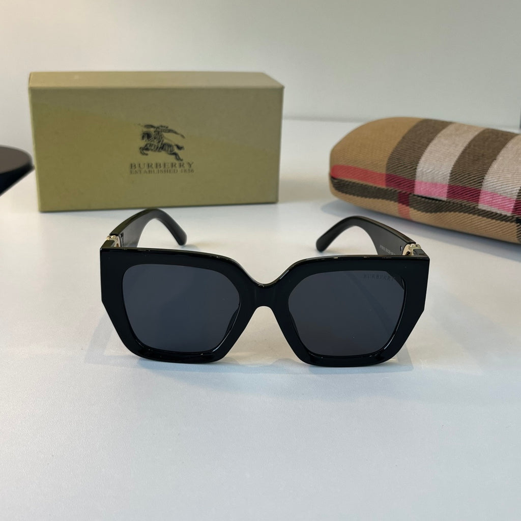 Burberry Fashion Black Lens Sunglasses for Women - 432523 - detail image 2