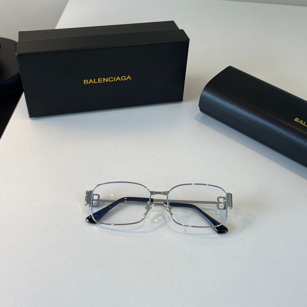 Balenciaga Rectangular Silver Lens Sunglasses for Men & Women - 358634 - detail image 4