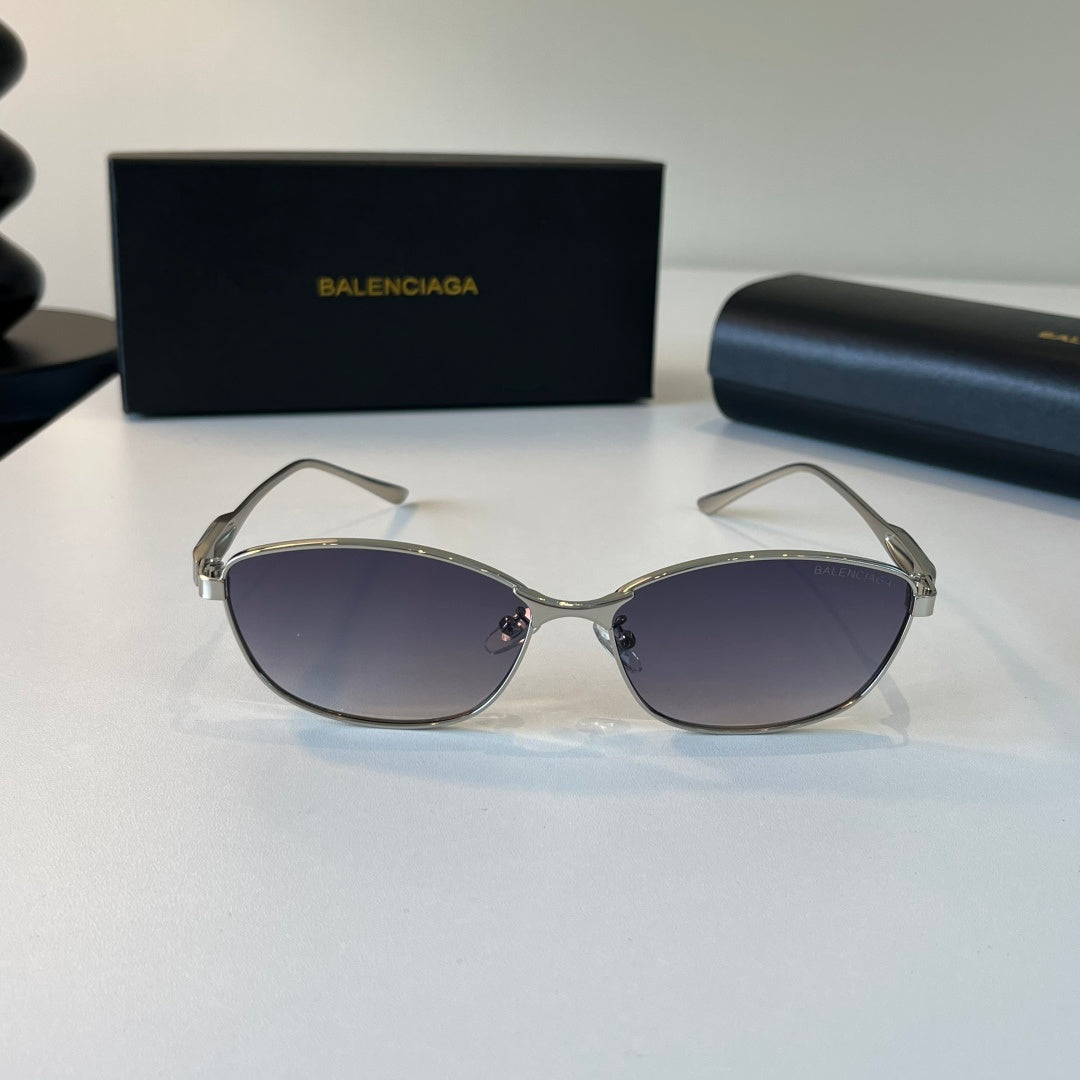 Balenciaga Rectangular Silver Lens Sunglasses for Men & Women - 358636 - detail image 2