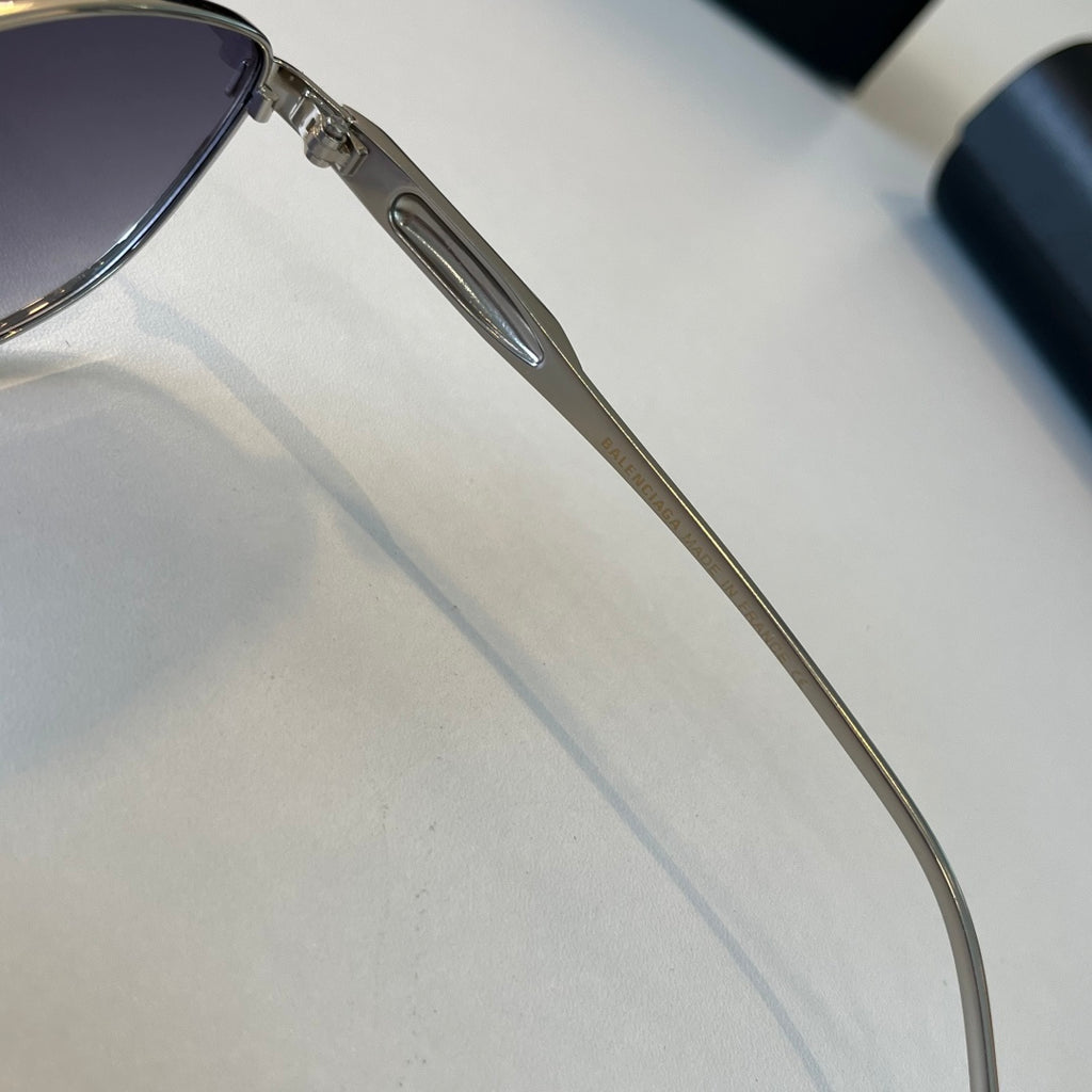 Balenciaga Rectangular Silver Lens Sunglasses for Men & Women - 466030 - detail image 9