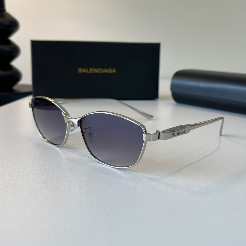 Balenciaga Rectangular Silver Lens Sunglasses for Men & Women - 358636 - detail image 3