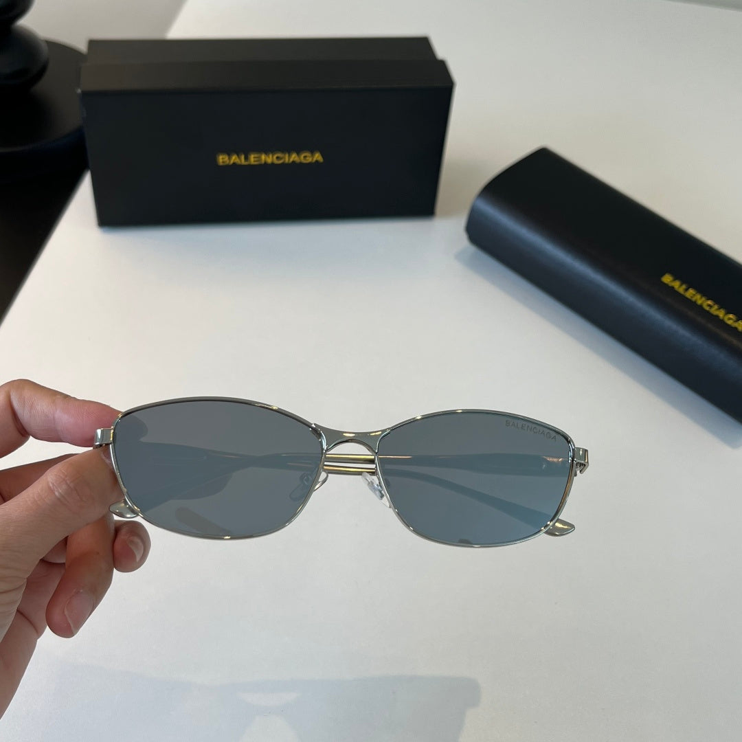 Balenciaga Rectangular Silver Lens Sunglasses for Men & Women - 358639 - detail image 5