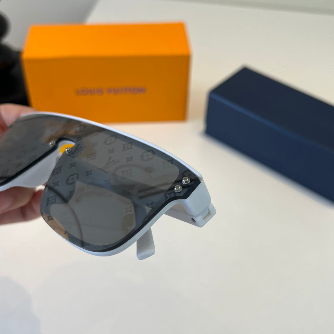 Louis Vuitton Fashion Silver Lens Sunglasses for Men & Women - 431121 - detail image 6