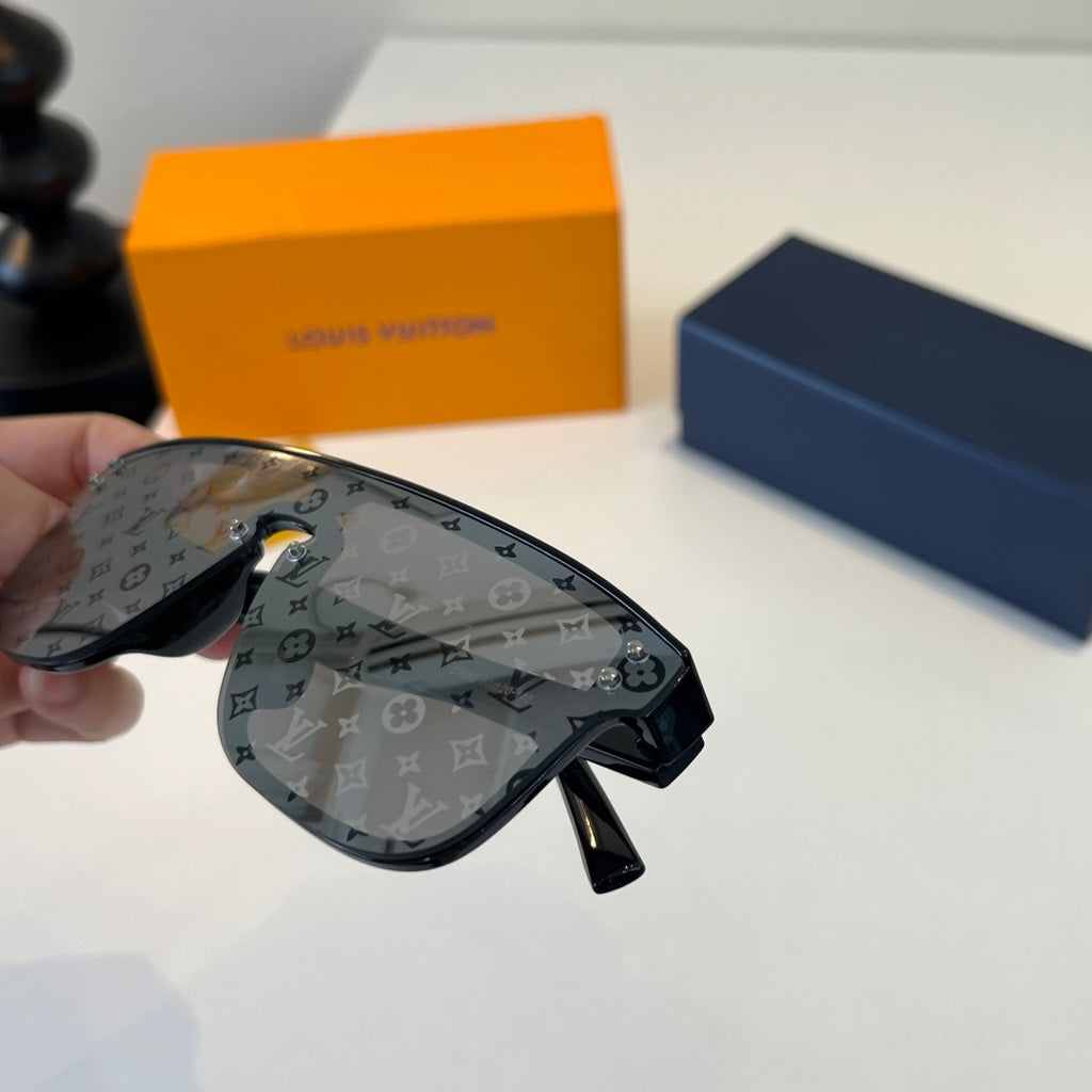 Louis Vuitton Fashion Gray Lens Sunglasses for Men & Women - 431122 - detail image 6