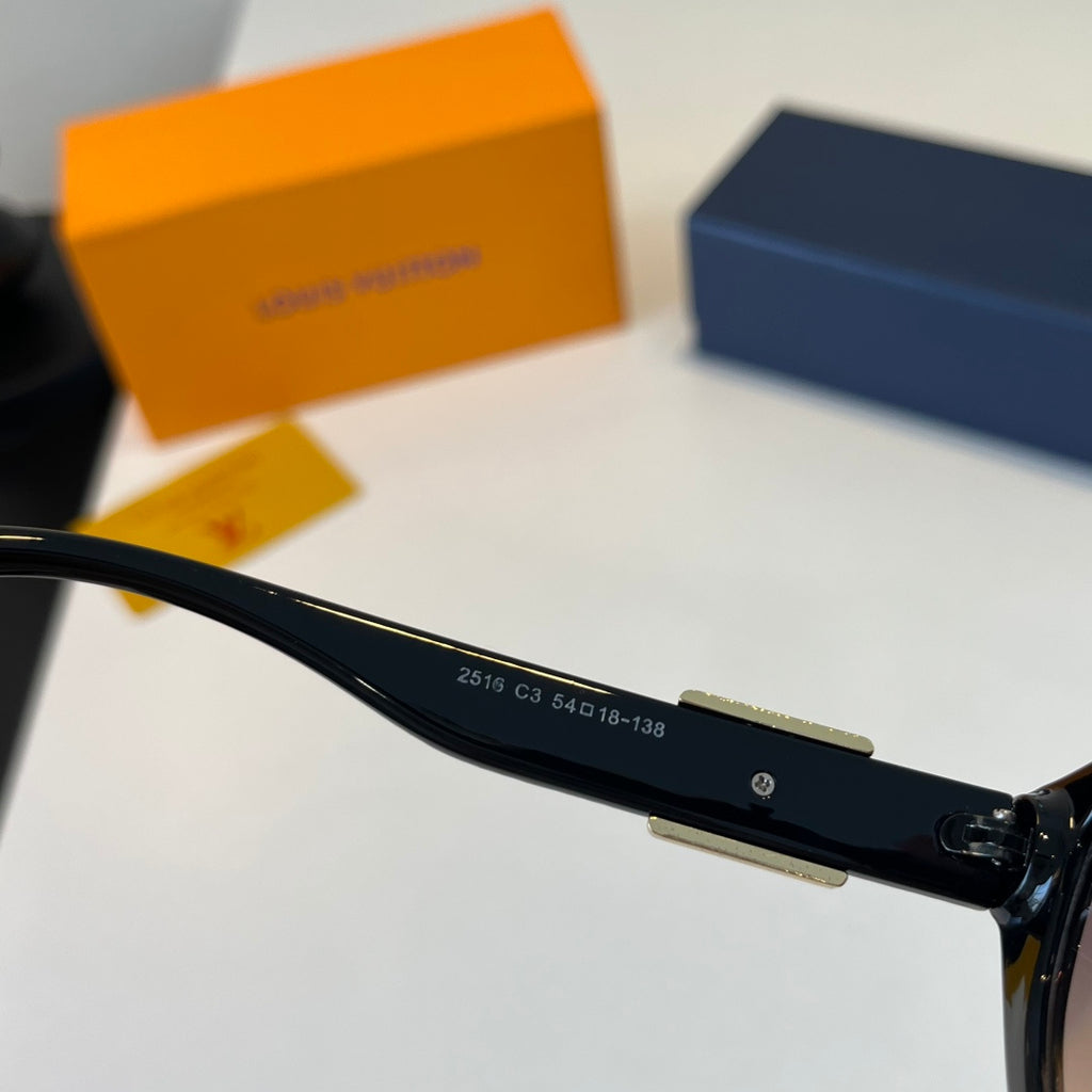 Louis Vuitton Fashion Silver Lens Sunglasses for Men & Women - 493163 - detail image 9