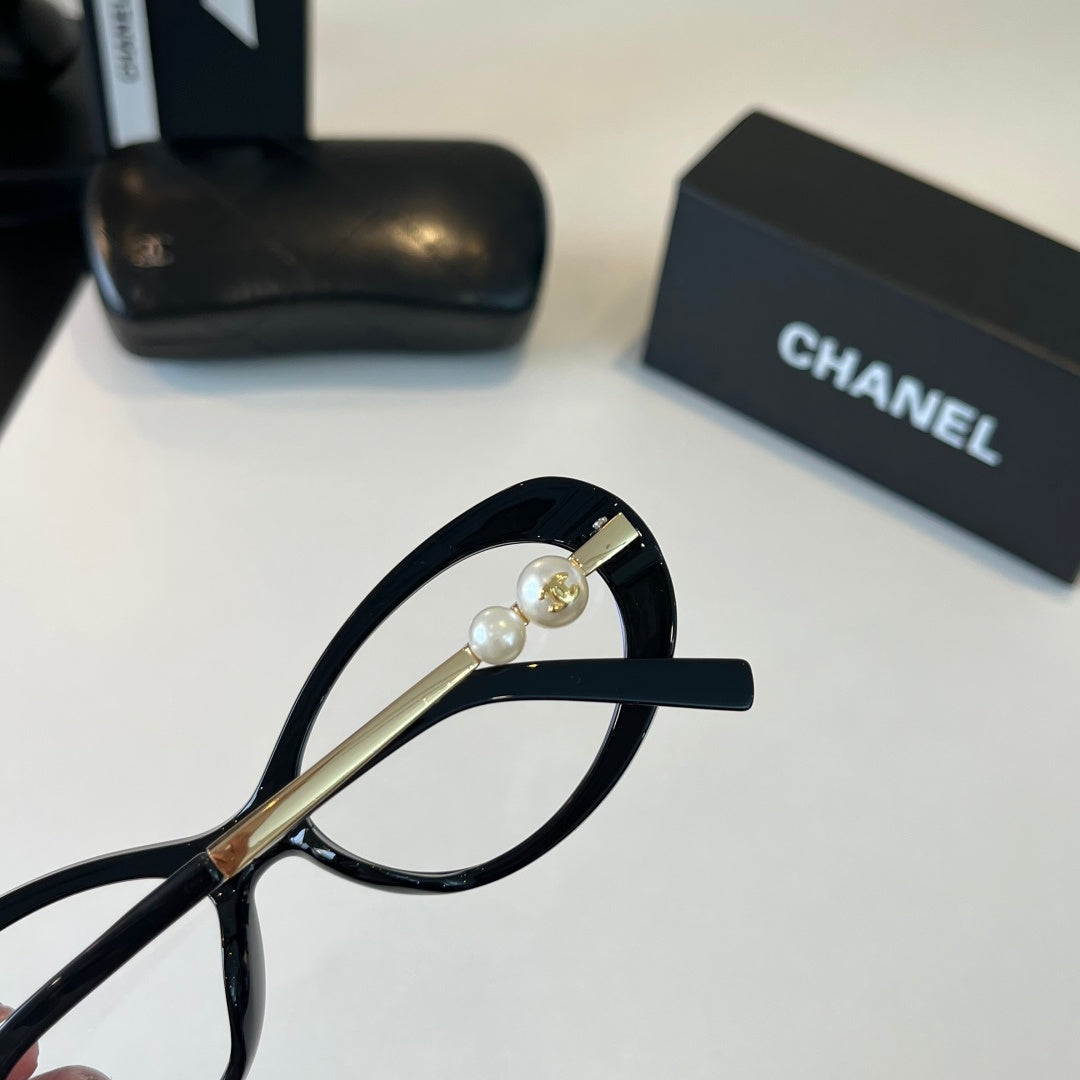 Chanel Cat-Eye Silver Lens Sunglasses for Men & Women - 431521 - detail image 7