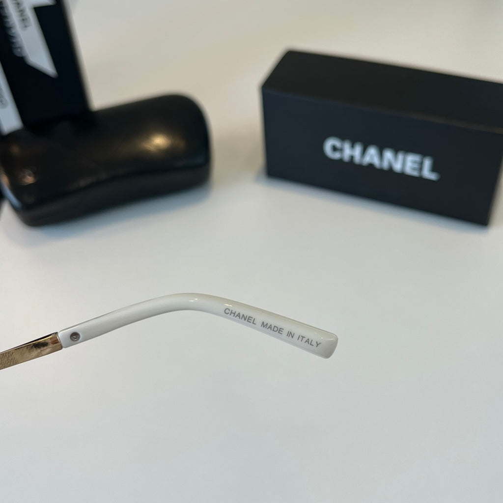 Chanel Cat-Eye Silver Lens Sunglasses for Men & Women - 431520 - detail image 10