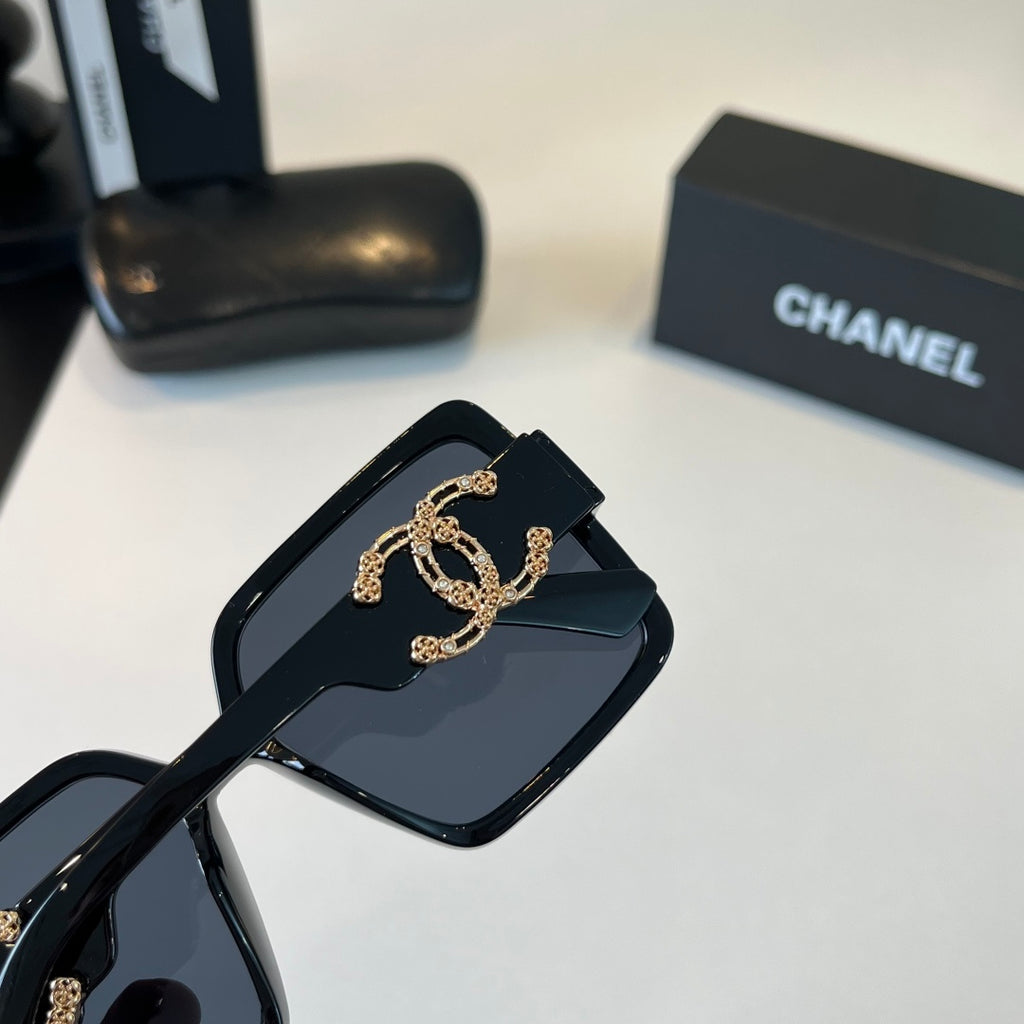 Chanel Fashion Black Lens Sunglasses for Men & Women - 431525 - detail image 7