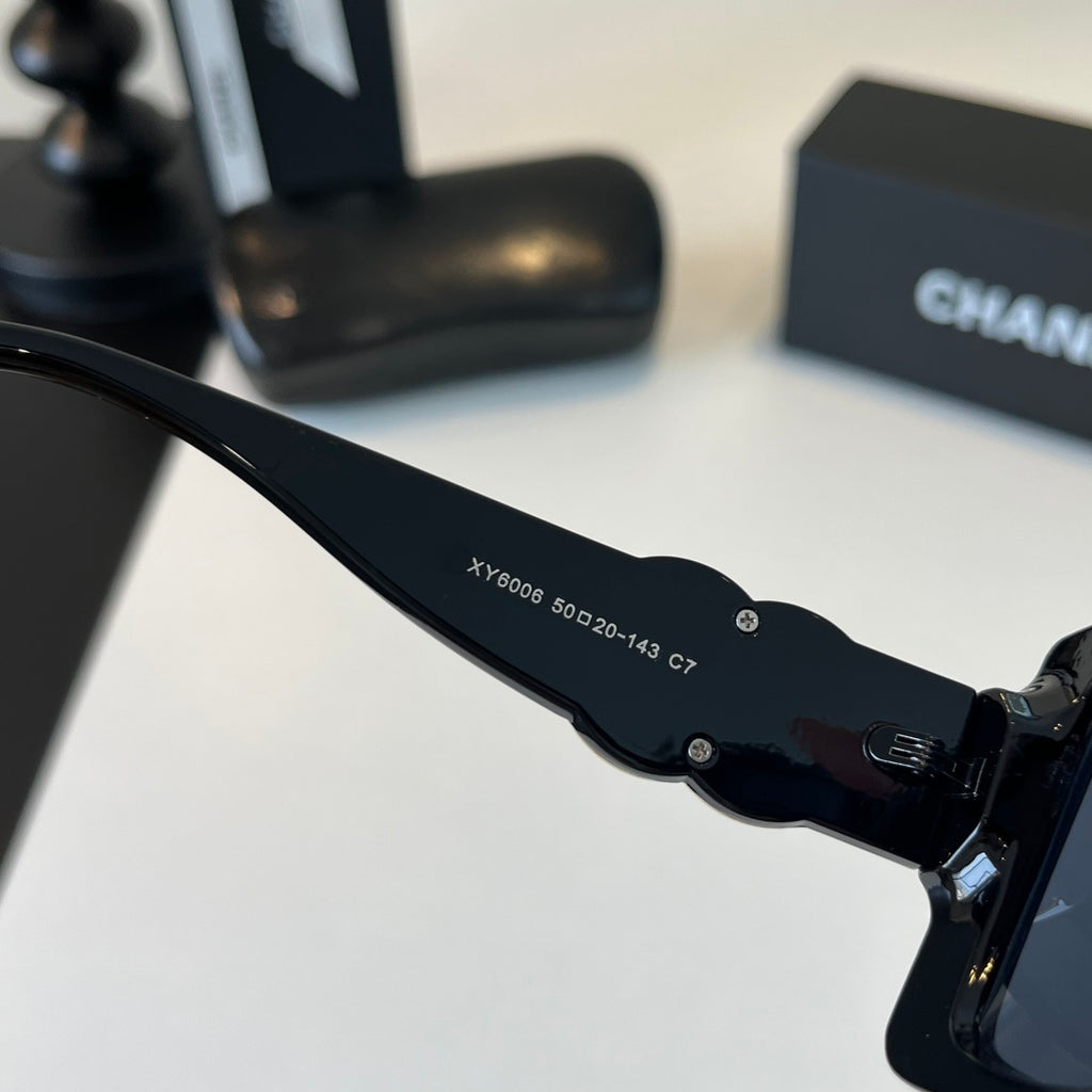 Chanel Fashion Black Lens Sunglasses for Men & Women - 431526 - detail image 8