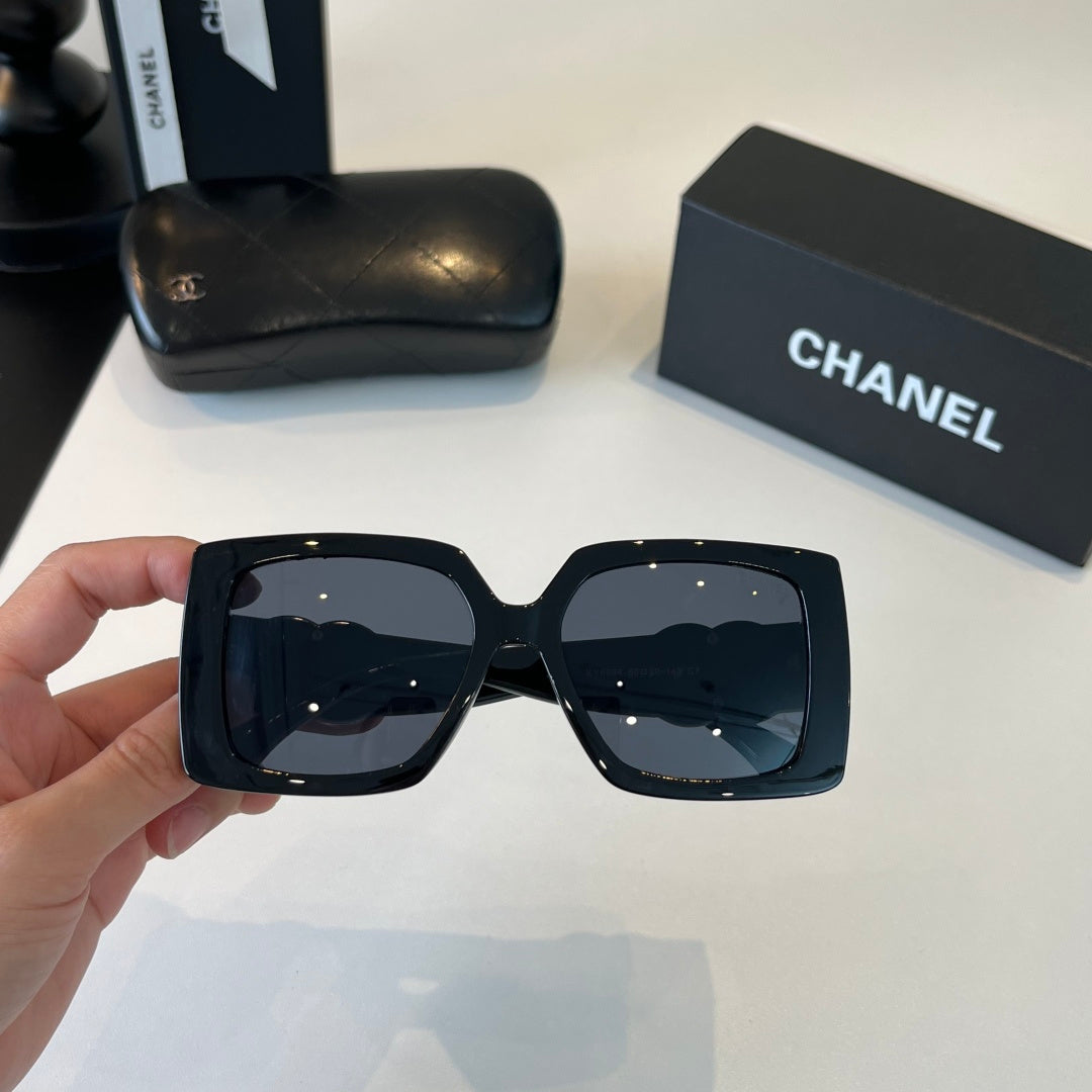 Chanel Fashion Black Lens Sunglasses for Men & Women - 431526 - detail image 5