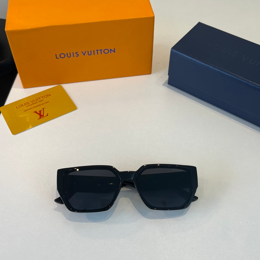Louis Vuitton Fashion Black Lens Sunglasses for Men & Women - 431125 - detail image 5