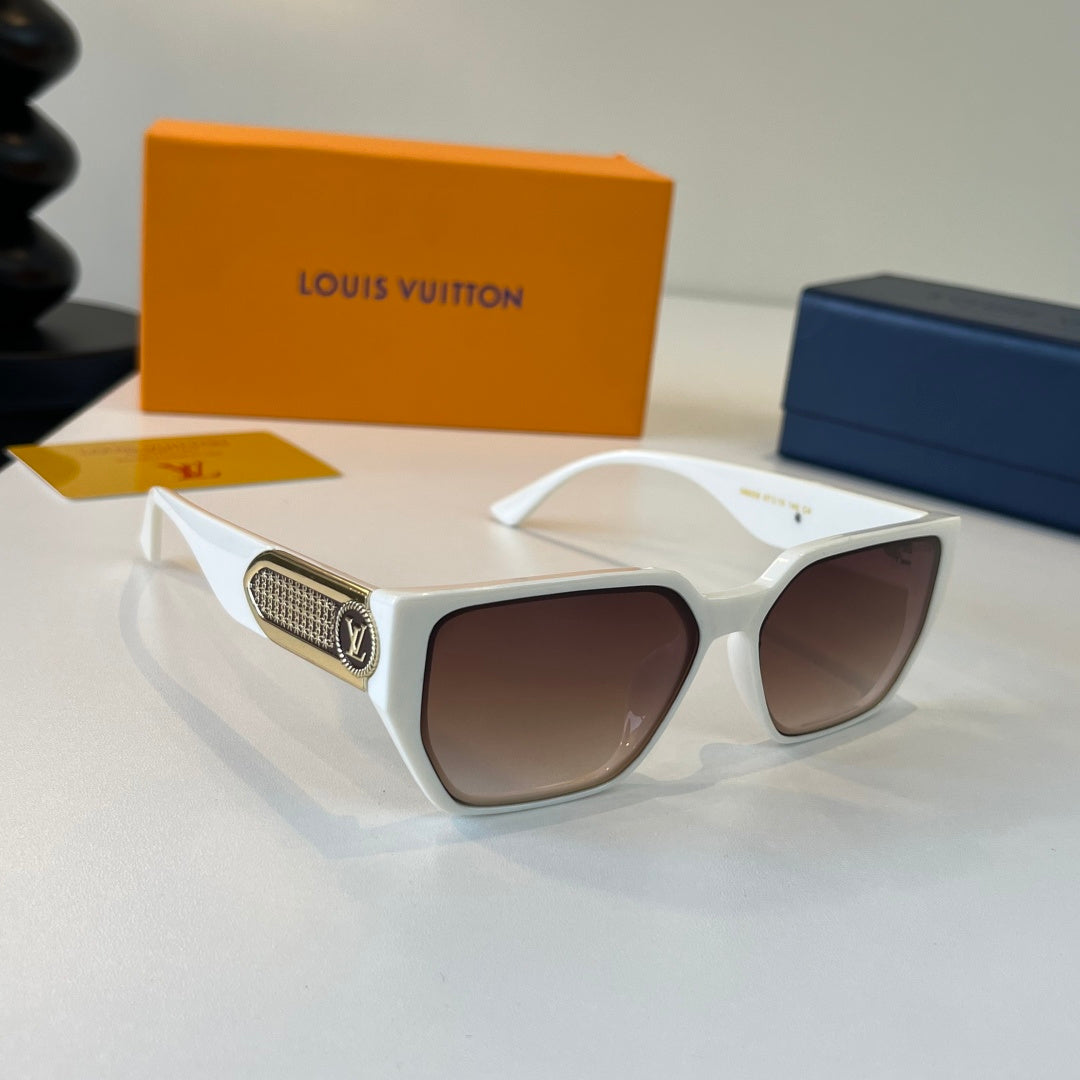Louis Vuitton Fashion Brown Lens Sunglasses for Men & Women - 493165