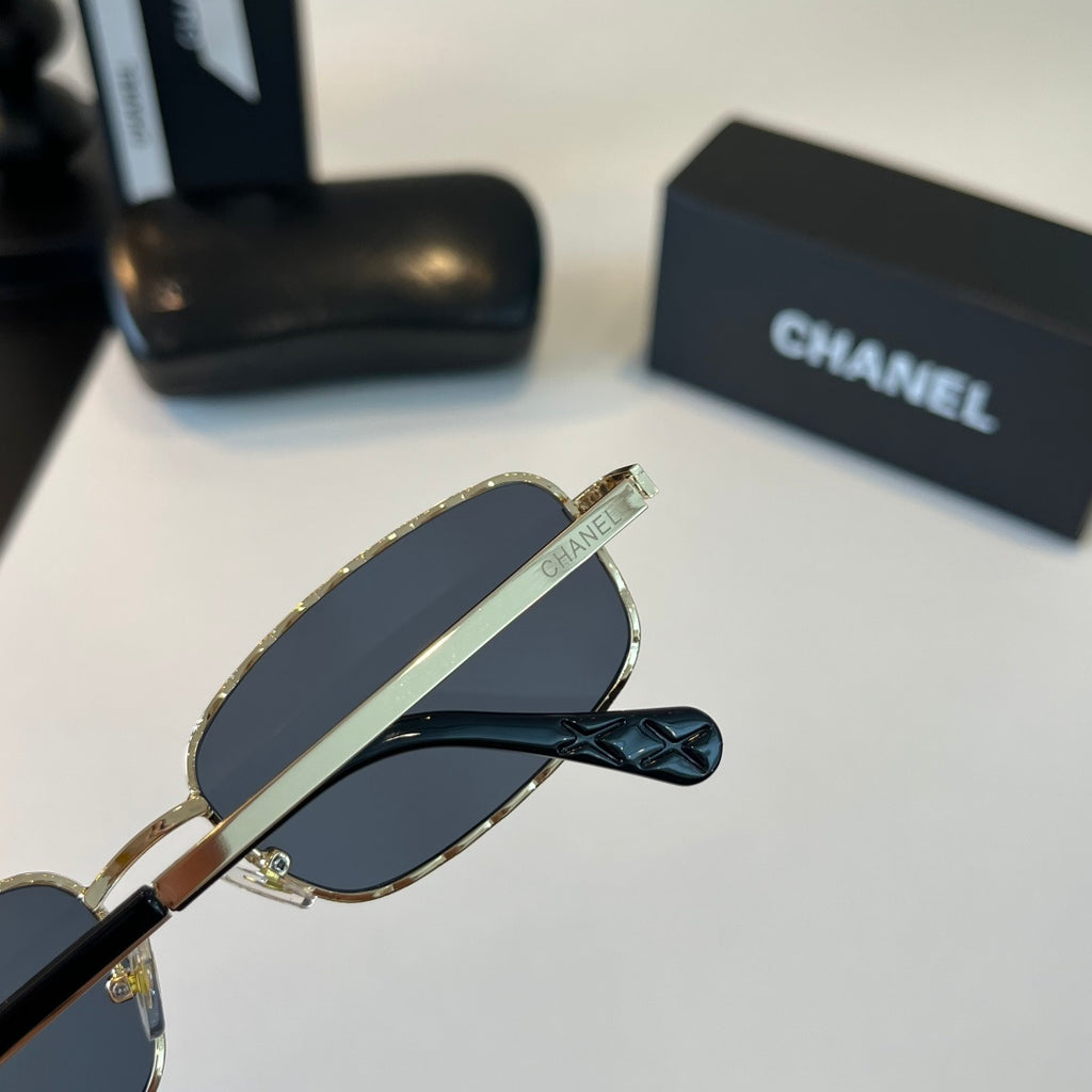 Chanel Metal Fashion Silver Lens Sunglasses for Men & Women - 431533 - detail image 7
