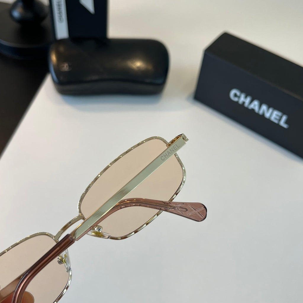 Chanel Metal Fashion Silver Lens Sunglasses for Men & Women - 431534 - detail image 7