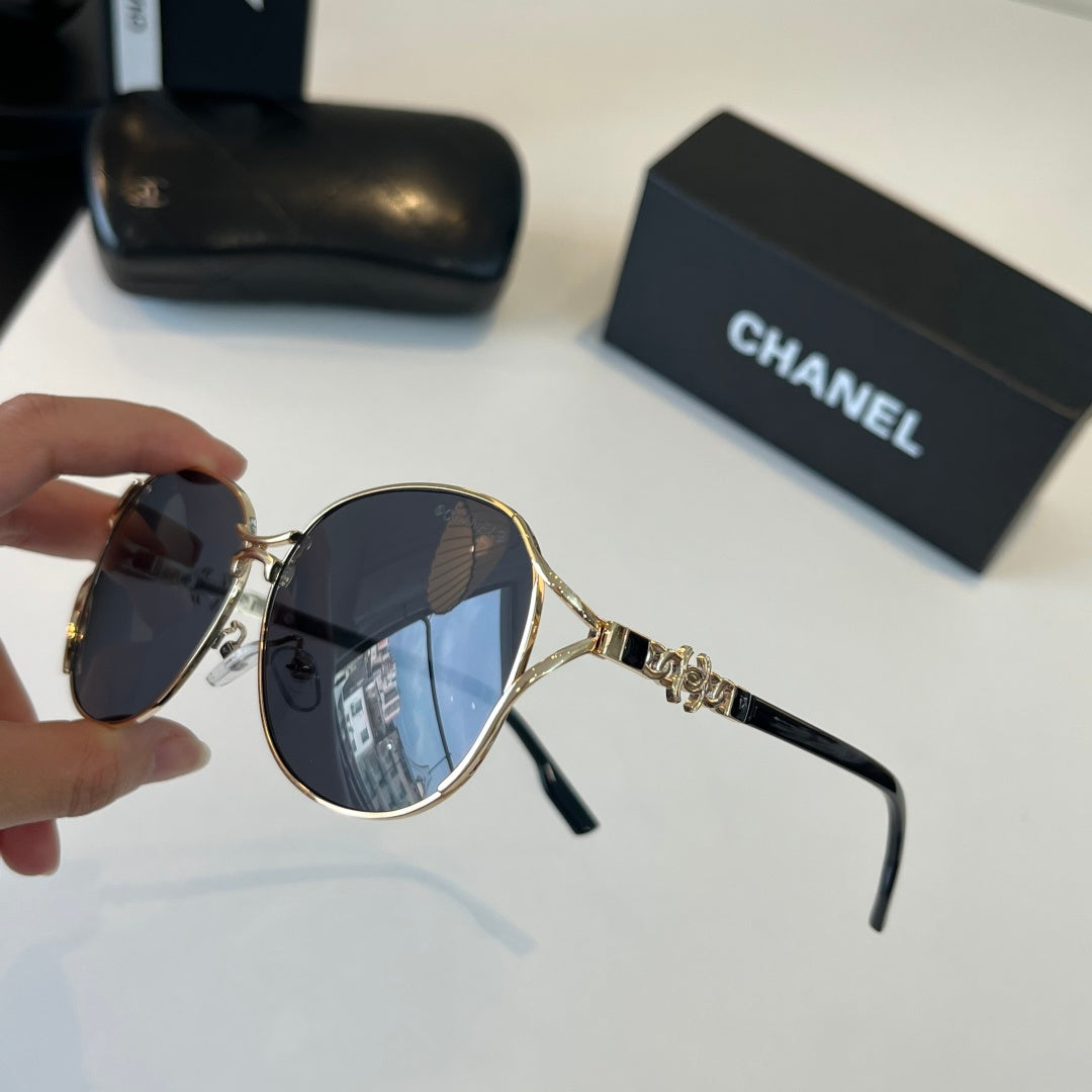 Chanel Metal Fashion Silver Lens Sunglasses for Women - 431527 - detail image 4