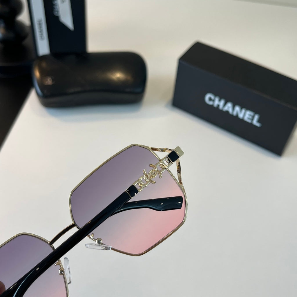 Chanel Metal Fashion Silver Lens Sunglasses for Women - 431529 - detail image 5