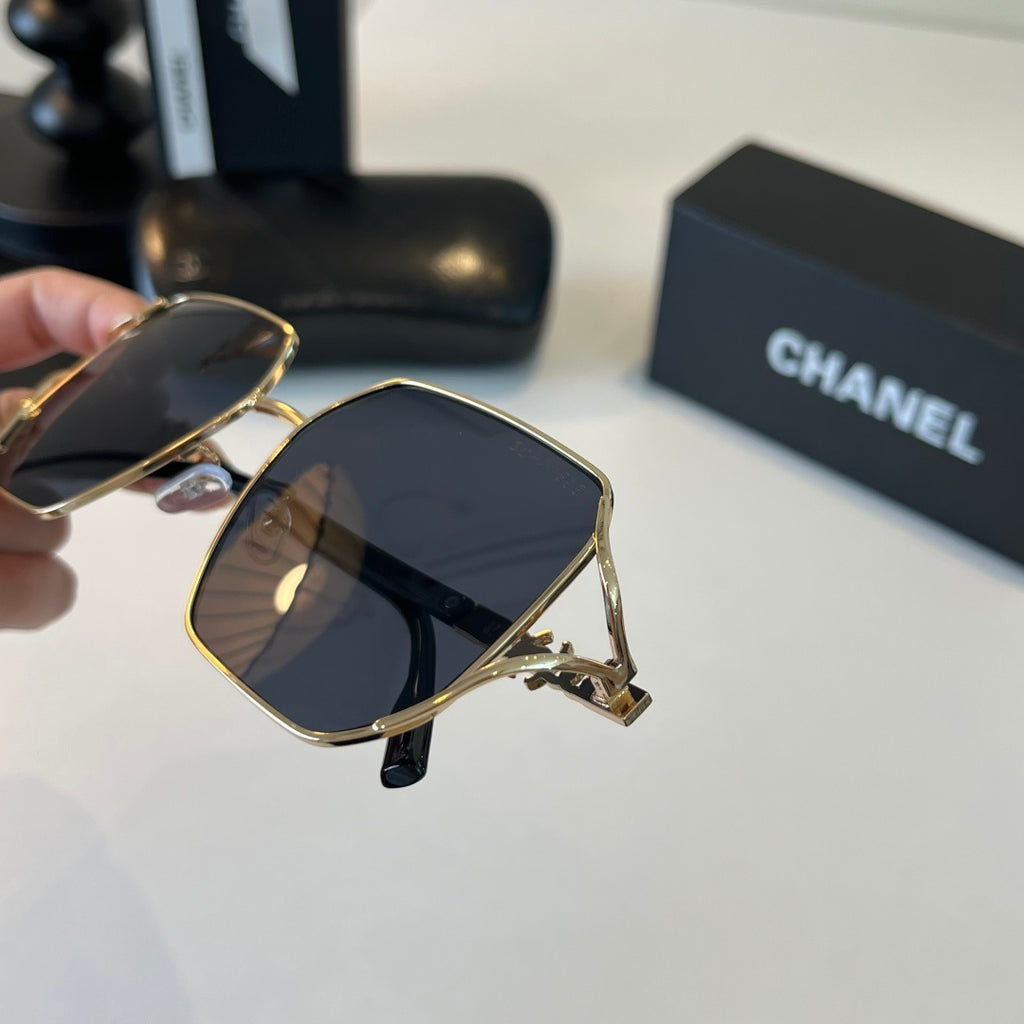 Chanel Metal Fashion Silver Lens Sunglasses for Women - 431530 - detail image 6