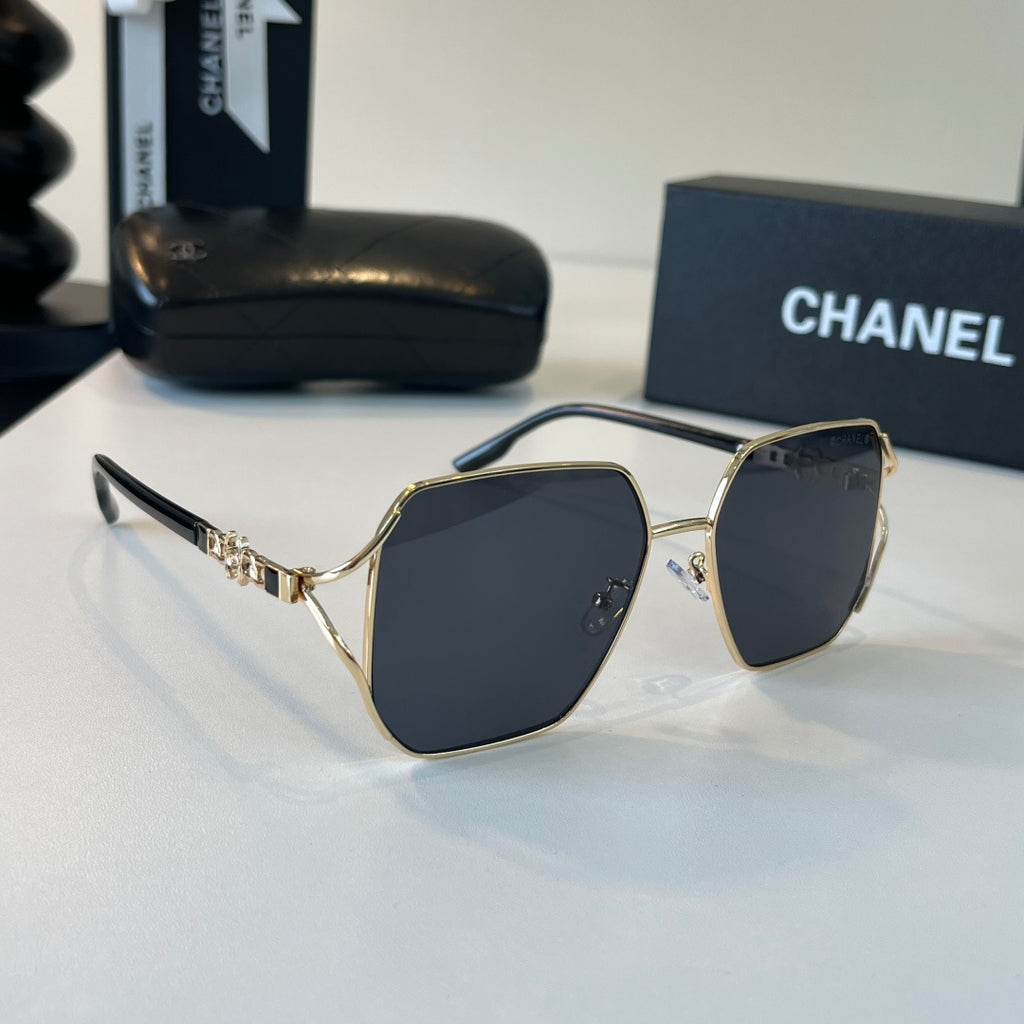 Chanel Metal Fashion Silver Lens Sunglasses for Women - 431530