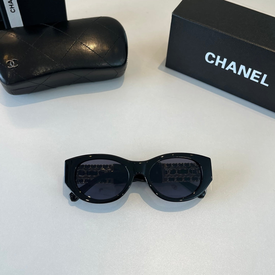 Chanel Fashion Black Lens Sunglasses for Men & Women - 465202 - detail image 4