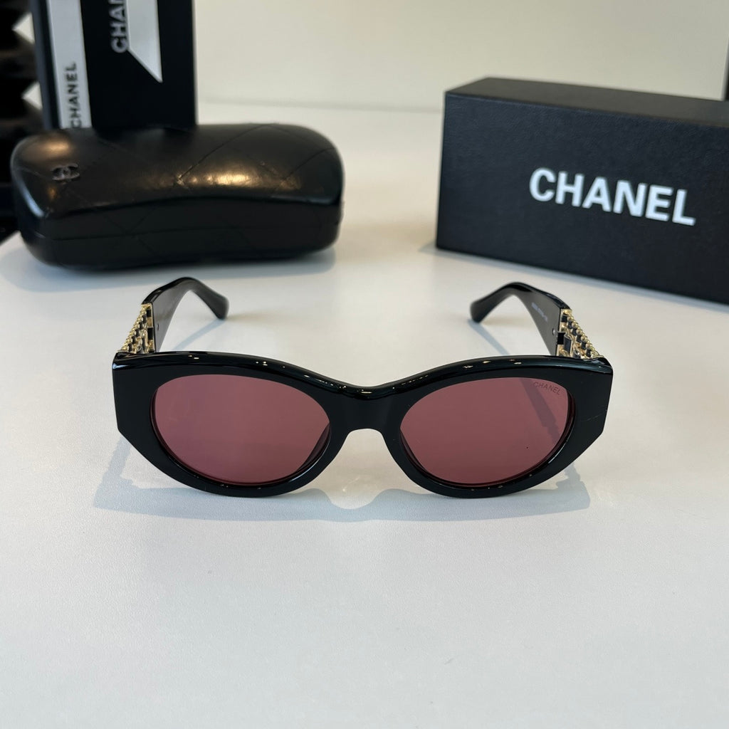 Chanel Fashion Red Lens Sunglasses for Men & Women - 465203 - detail image 2