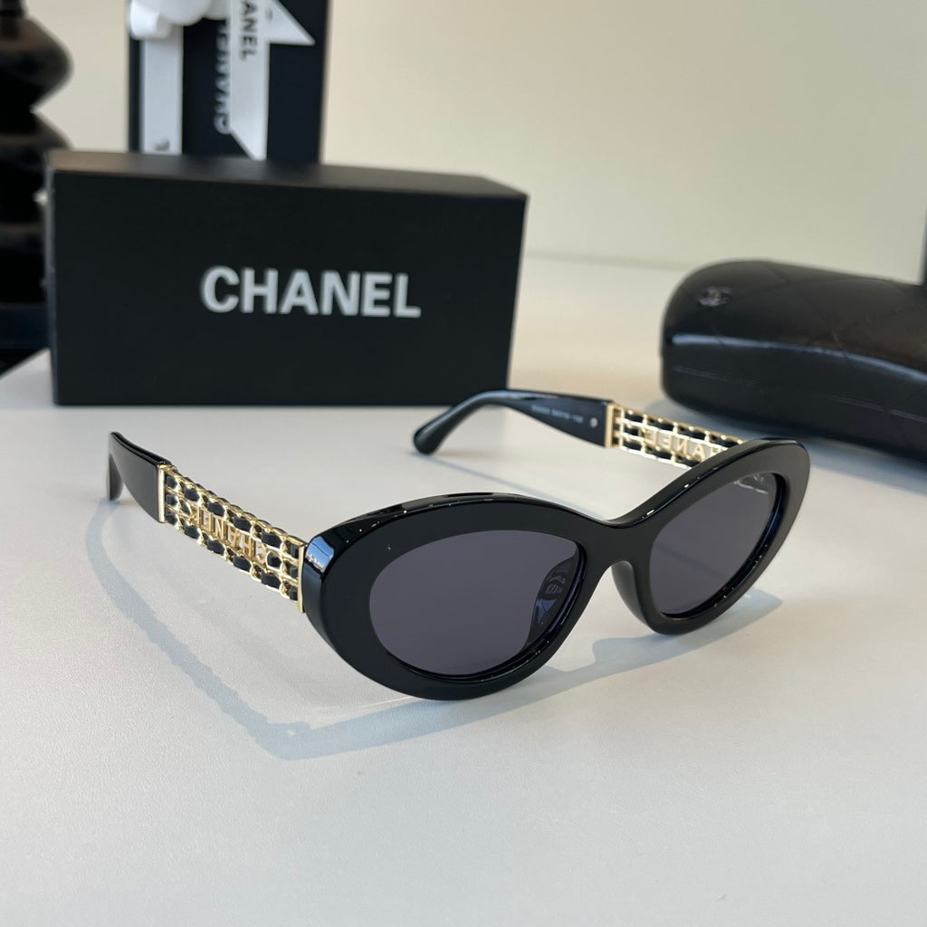 Chanel Fashion Black Lens Sunglasses for Men & Women - 465204