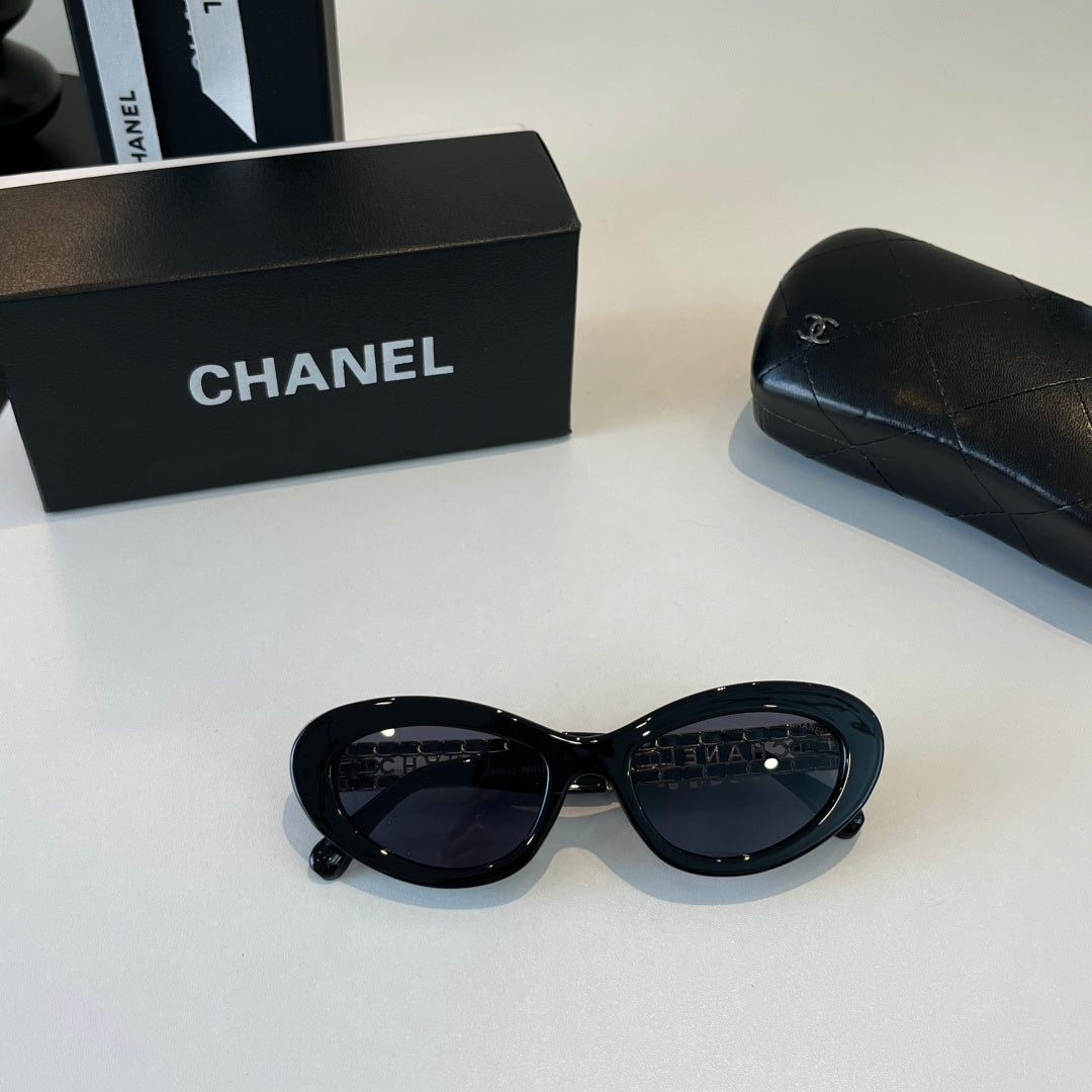 Chanel Fashion Black Lens Sunglasses for Men & Women - 465204 - detail image 4