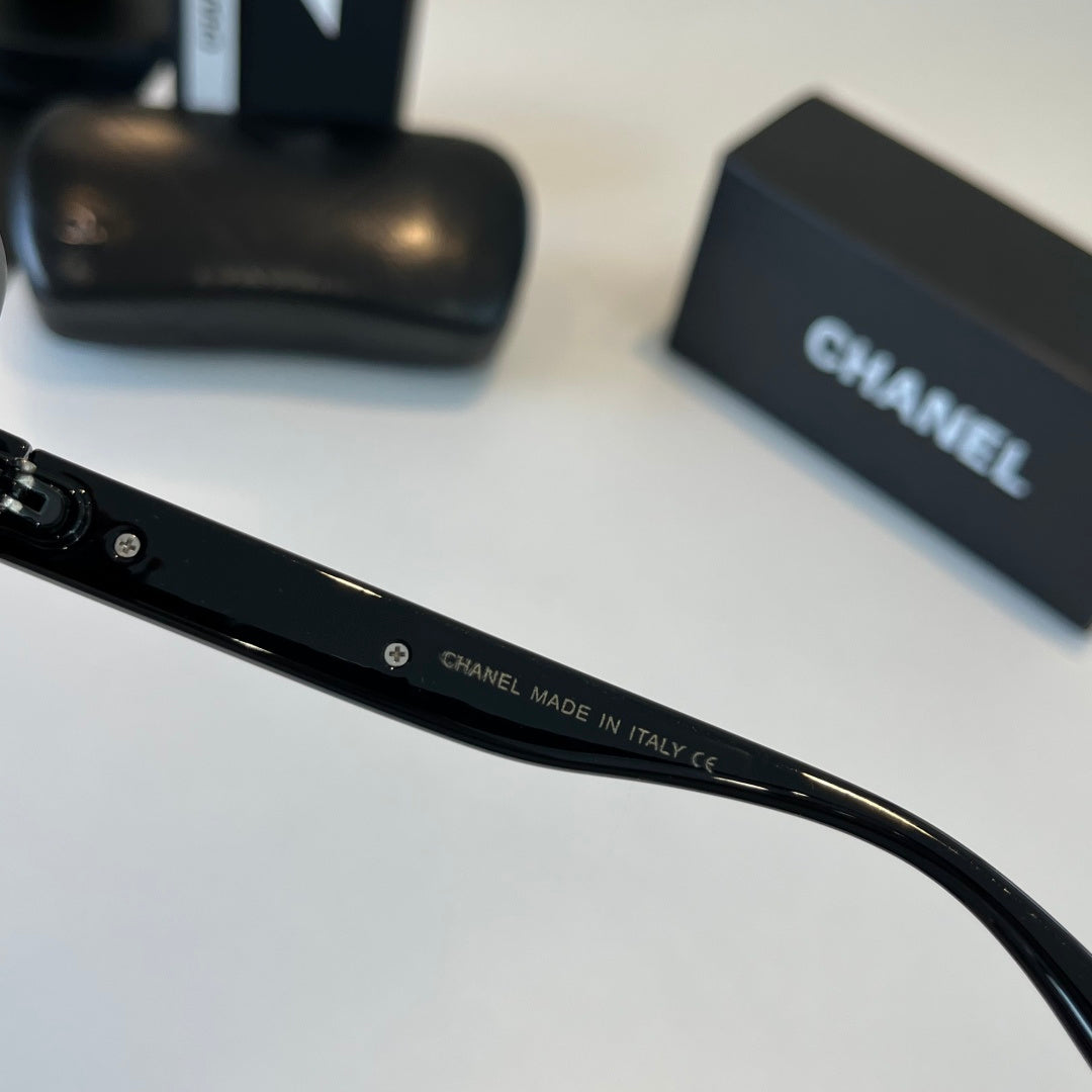 Chanel Fashion Black Lens Sunglasses for Men & Women - 465205 - detail image 10