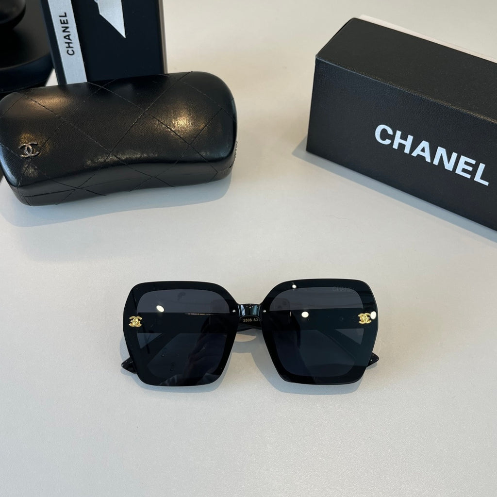 Chanel Fashion Black Lens Sunglasses for Men & Women - 465205 - detail image 4